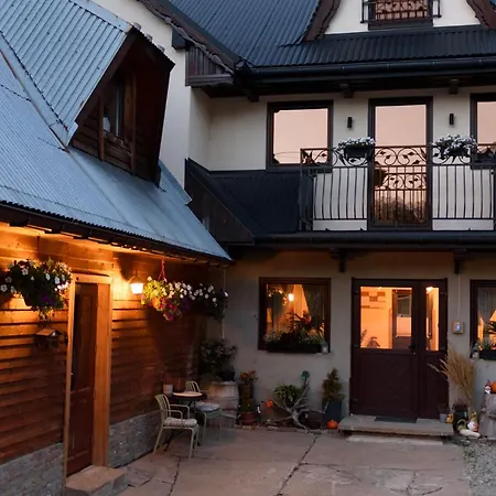 Casa di campagna Sadelska Chalpa