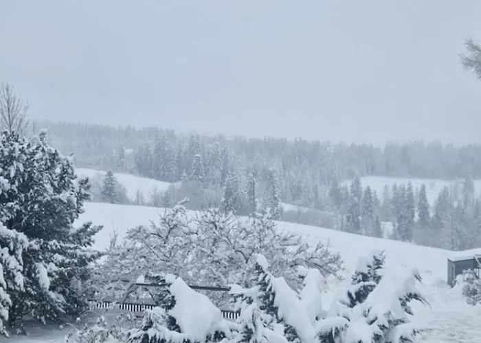 בית כפרי Sadelska Chalpa